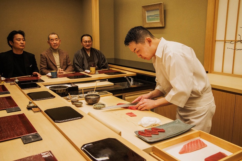 LEON連載「モテる旦那養成講座」江戸前鮨を粋に食べる