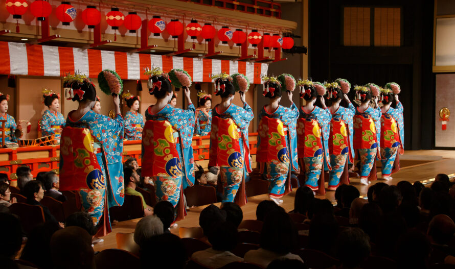 祇園の春〜三年ぶり開催の都をどりを堪能しました